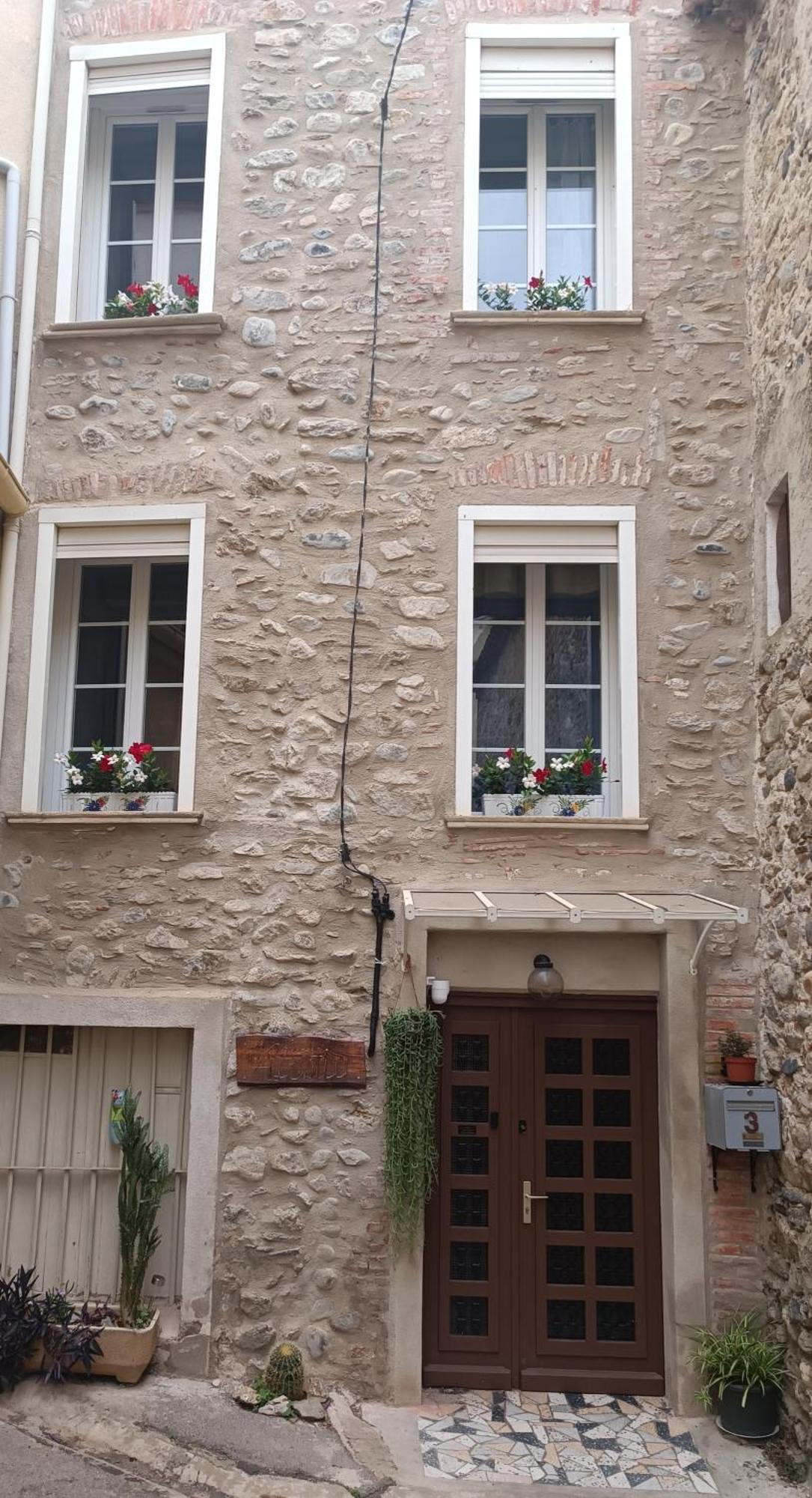 Latour-de-FranceA L' Estiu住宿加早餐旅馆 外观 照片
